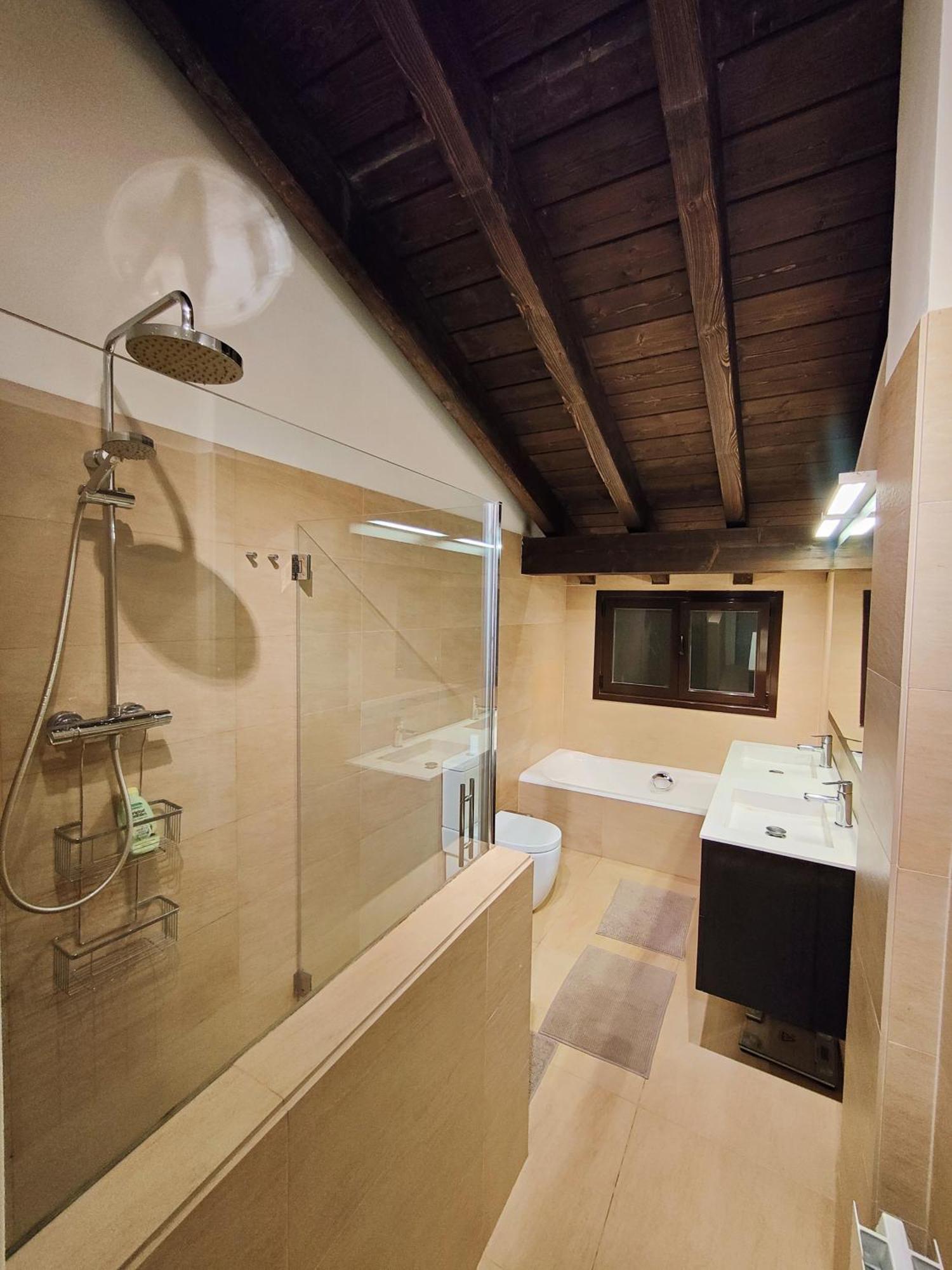 Chalet Con Piscina Climatizada En La Naturaleza 알리앗자 외부 사진